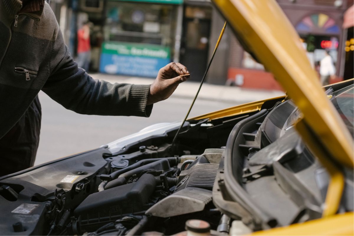 Routine Repairs vs Emergency Repairs