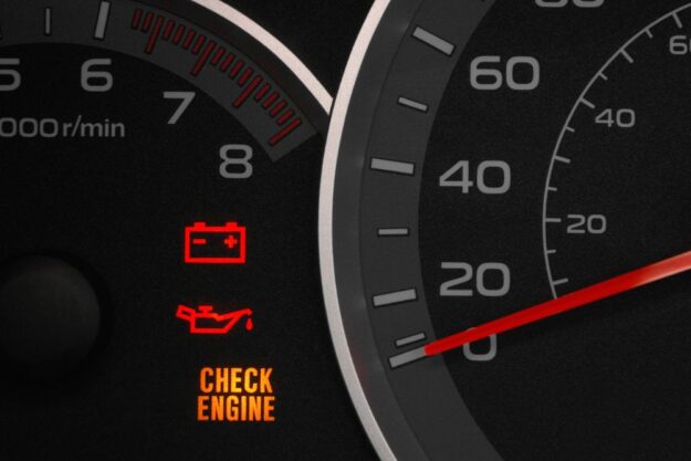 car's engine light